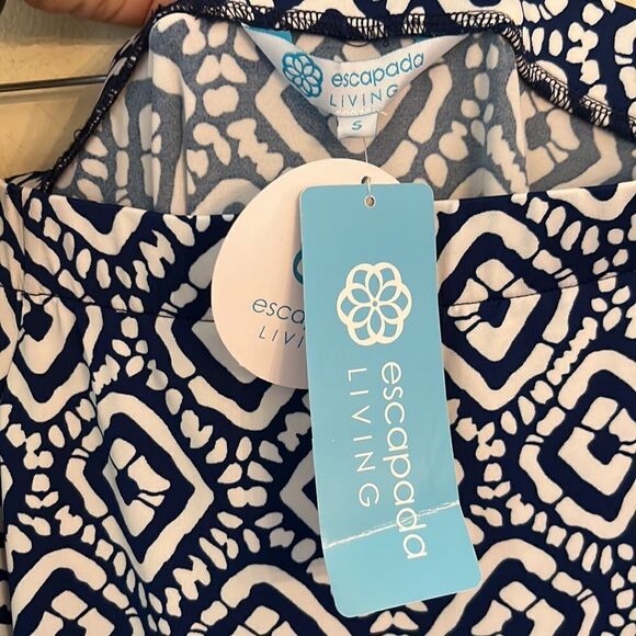 Escapade Living Strapless Dress - Picture 2 of 5